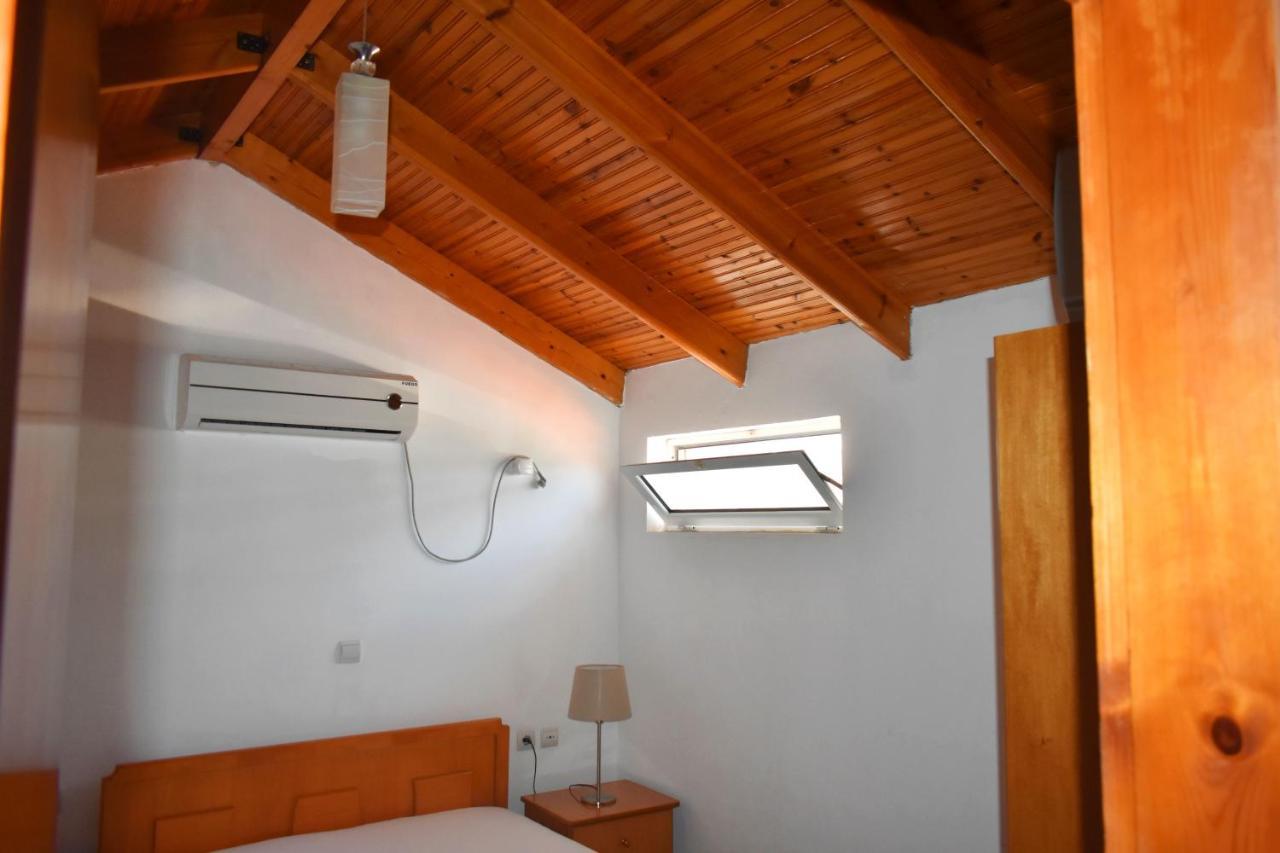Ionio Rooms II Himare Bagian luar foto