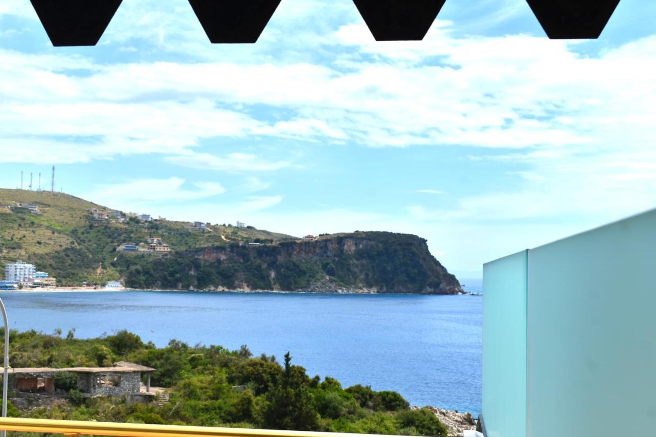 Ionio Rooms II Himare Bagian luar foto